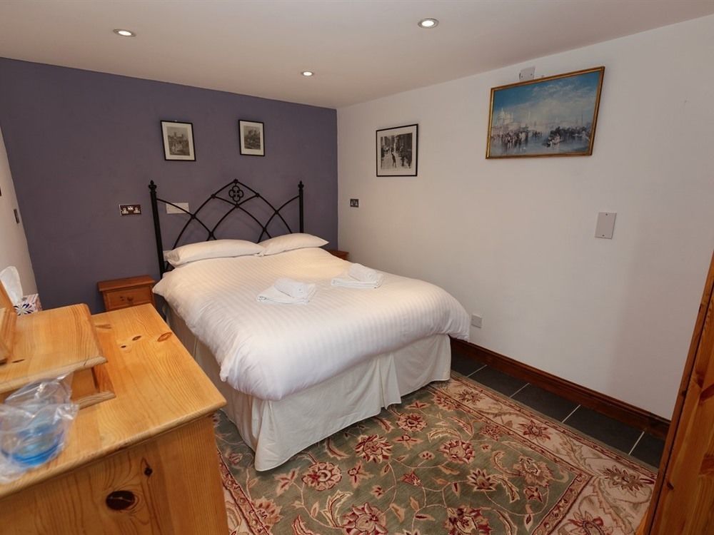 Inn Rams Head Inn