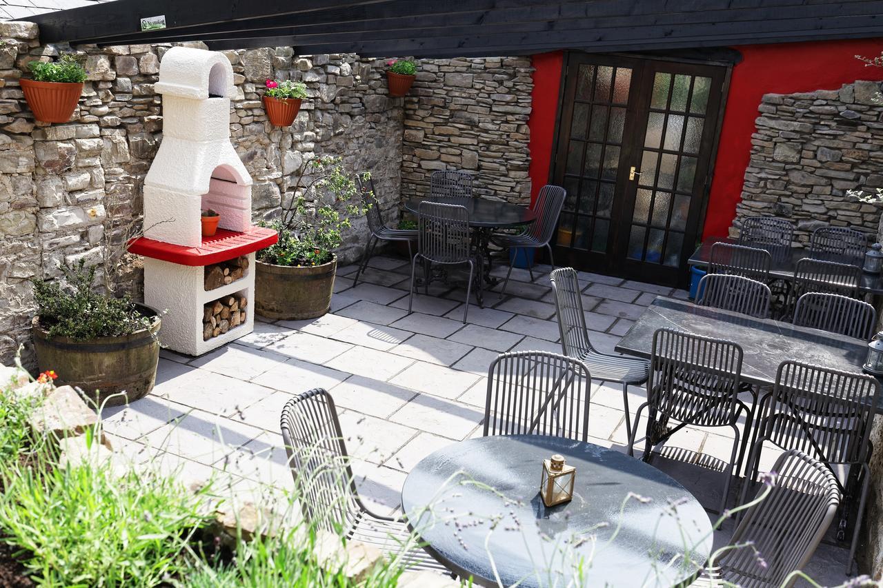 Inn Rams Head Inn Dolton